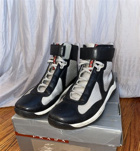 authentic men prada sneakers.